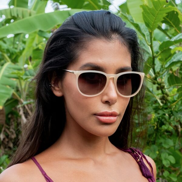 Monnq Sunglass Iris