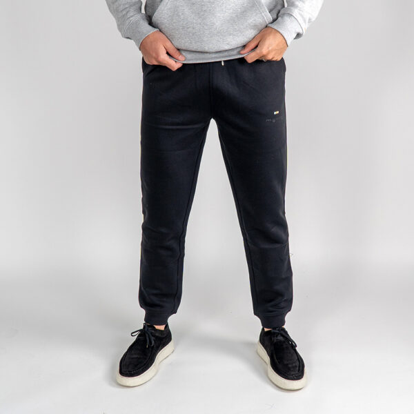 Monnq Sweatpants Black
