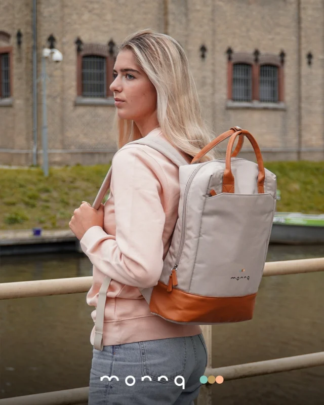 𝗠𝗼𝗻𝗻𝗾 𝗕𝗮𝗰𝗸𝗽𝗮𝗰𝗸 𝗡𝗮𝘃𝗮𝗴𝗶𝗼 𝗗𝘂𝘀𝘁𝘆 𝗚𝗿𝗲𝘆

#monnq #accessories #clothing #men #women #kids #sunglasses #bags #backpack #navagio #inspo #fashion #fashionblogger #fashioninspo #fashion #wearwhatyoulove #wearwhatyouwant #wearingtoday